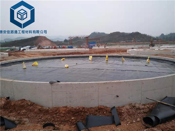 ��·ͨhdpe�h(hu��n)�����BĤ��(y��ng)���ڃ�(n��i)���͎���B